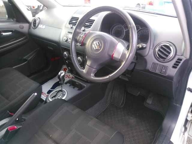 2010 SUZUKI SX-4 
